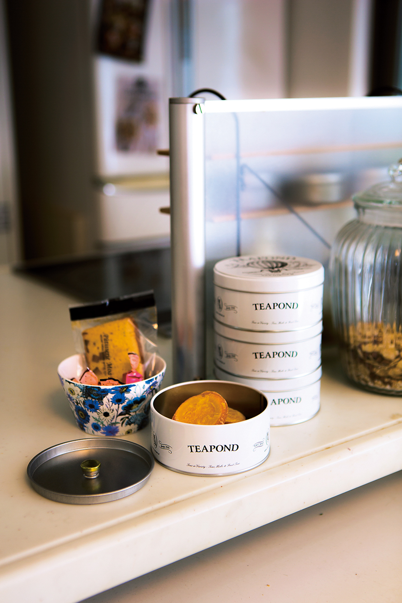 Teapondのオリジナル紅茶缶で かわいい収納を楽しむ 収納 雑貨 Mart マート 公式サイト 光文社