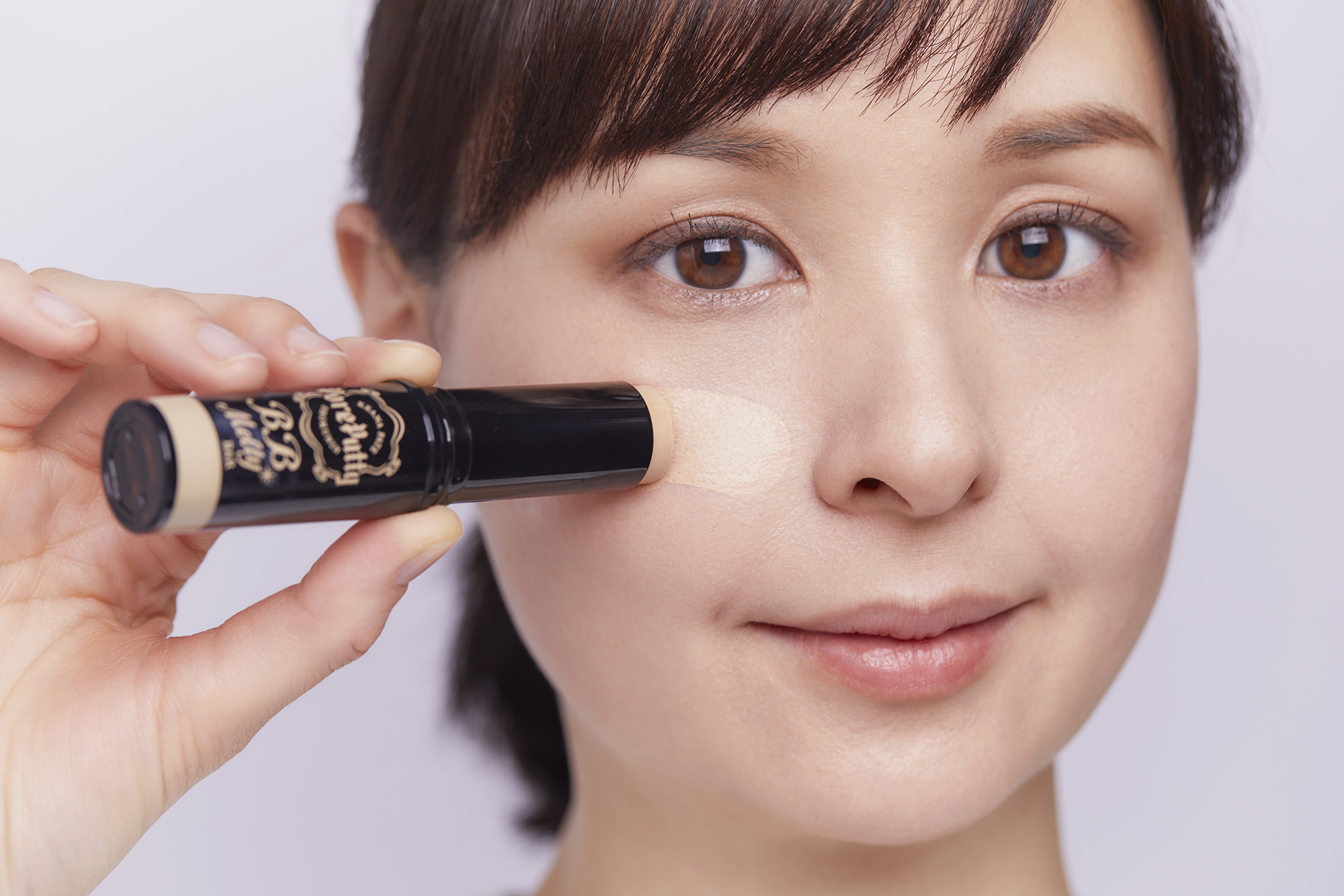 プチプラコスメでできる 凹凸毛穴をつるっと見せるプロのメイクテク メーク ネイル ビューティ ヘルス Mart マート 公式サイト 光文社