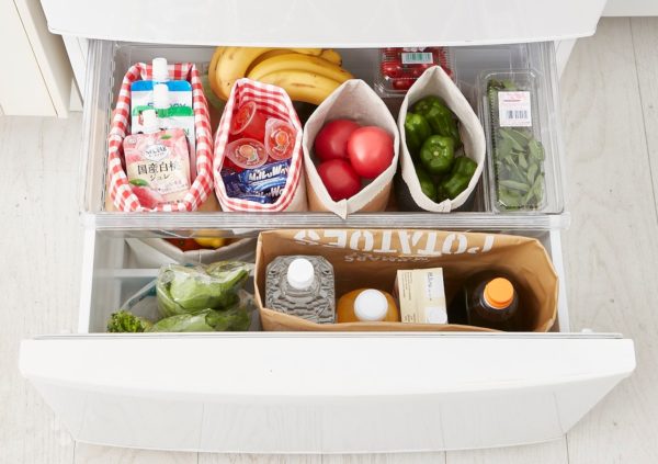 【冷蔵庫収納】様々な形状のお野菜を袋でゆるく収納
