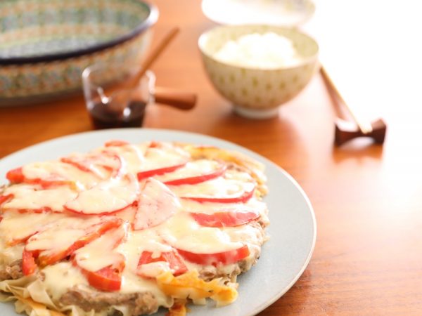 サバ缶 トマト チーズを使った包まない餃子のレシピ レシピ フード レシピ Mart マート 公式サイト 光文社