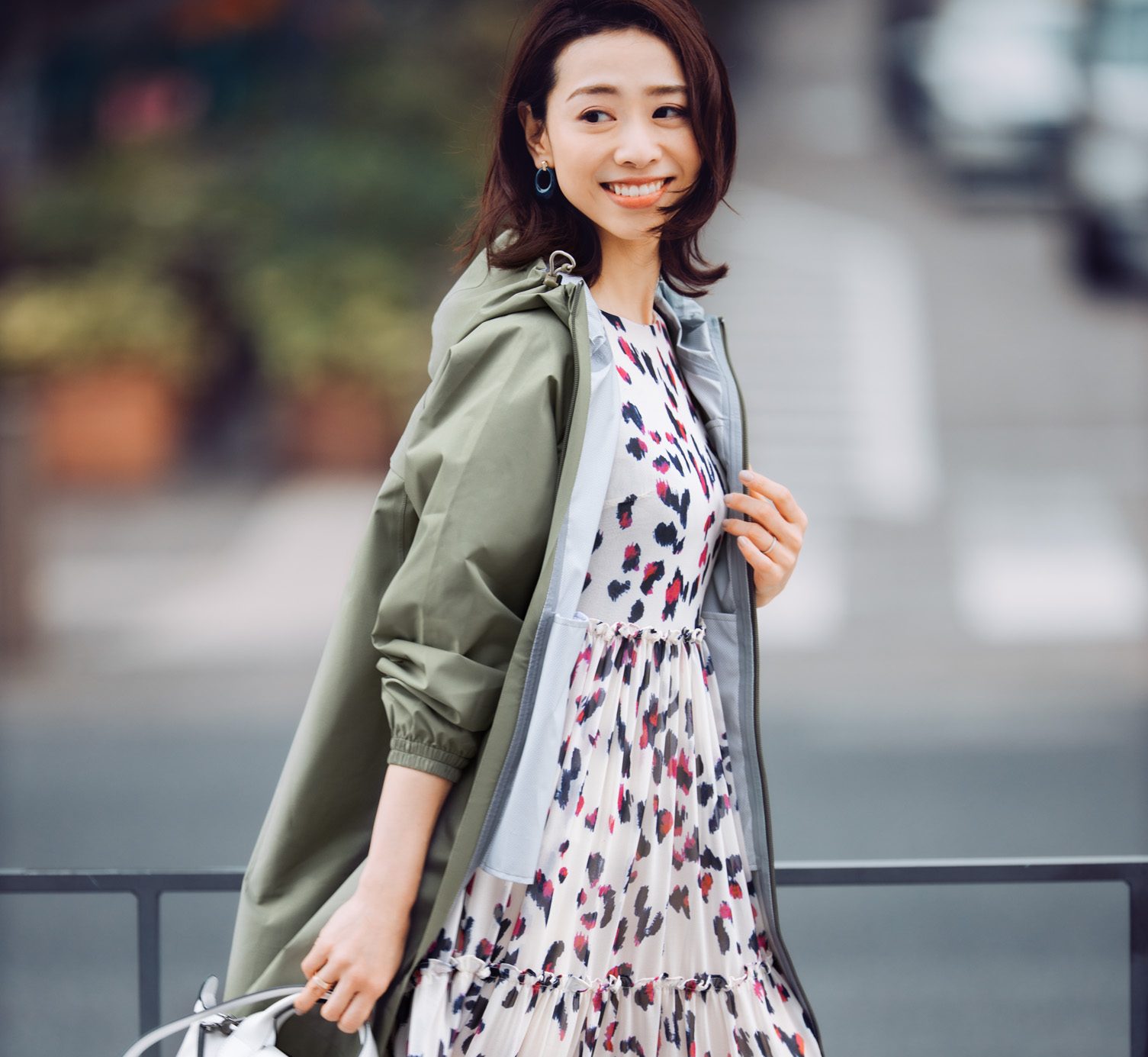 Mart4月号予告 防水 撥水アイテムが充実の ワークマン なら もう雨で凹まない ファッション 雑貨 Mart マート 公式サイト 光文社