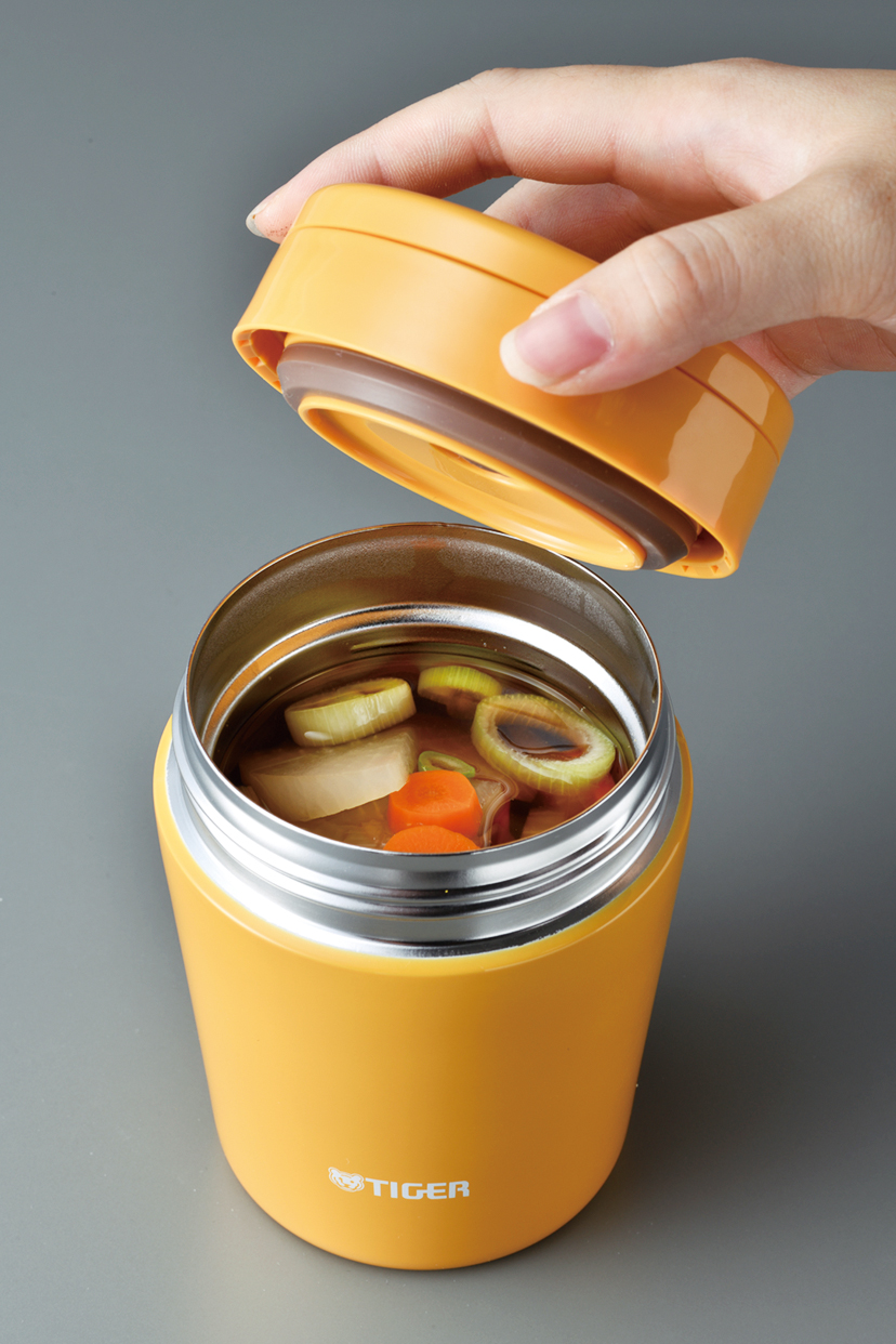 スープジャー弁当基本の4カ条３：満タンまで入れると保温効果が高くなる！