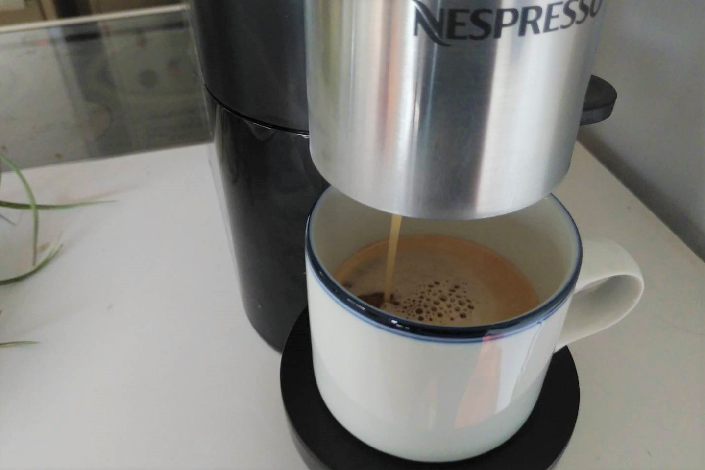 ネスプレッソ アトリエによるコーヒーの抽出