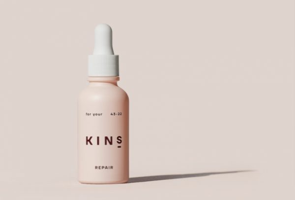 2022年3月1日発売のKINSのエイジングケア美容液「KINS SERUM REPAIR」 30ml 定期￥7,678／単品￥9,240（税込）