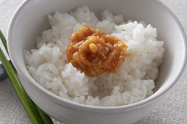 明太子なめ茸をのせたご飯