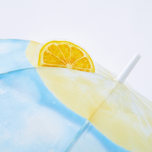 YOU+MORE!　シュワシュワ弾ける クリームソーダの透明傘　ブルークリームソーダ￥2,200　飾りのレモン