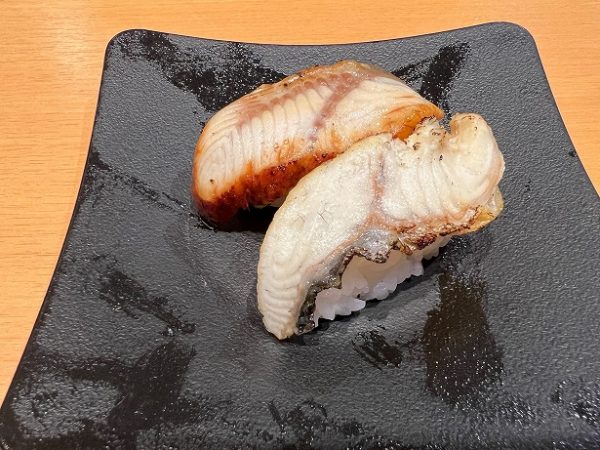 かっぱ寿司のフェアメニュー「炙りうなぎの食べ比べ」