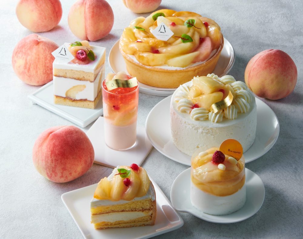 ミニチュアスイーツ♡白桃のゼリーケーキ♡チーズケーキ♡フルーツ