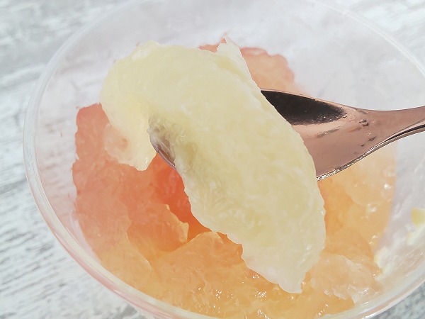 成城石井自家製 2種グレープフルーツのババロアのホワイトグレープフルーツのシロップ漬け