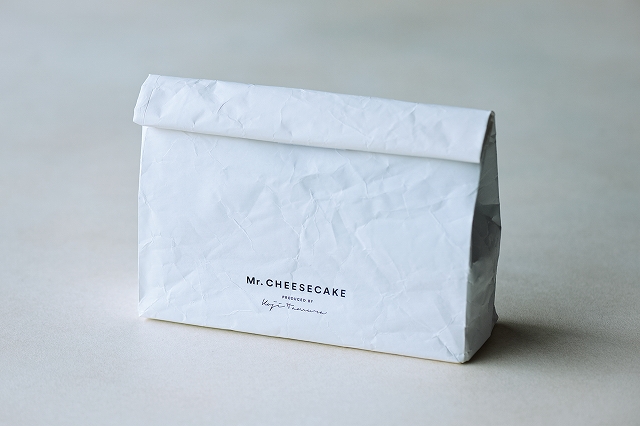 紙製の保冷バッグで届くセット　Mr. CHEESECAKE with Cooler Bag　¥3,456