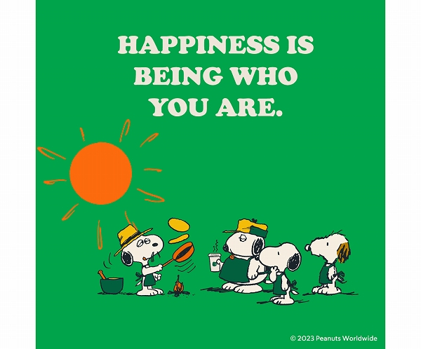 スターバックスとピーナッツのコラボレーションのテーマは「HAPPINESS IS BEING WHO YOU ARE」
