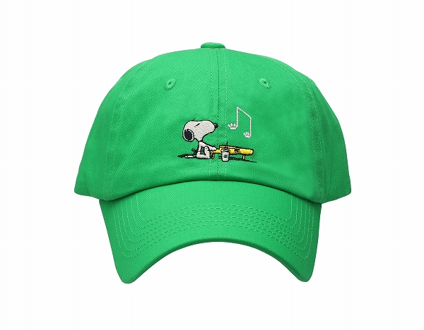 スターバックスの「ベースボールキャップ グリーン PEANUTS Piano Snoopy」