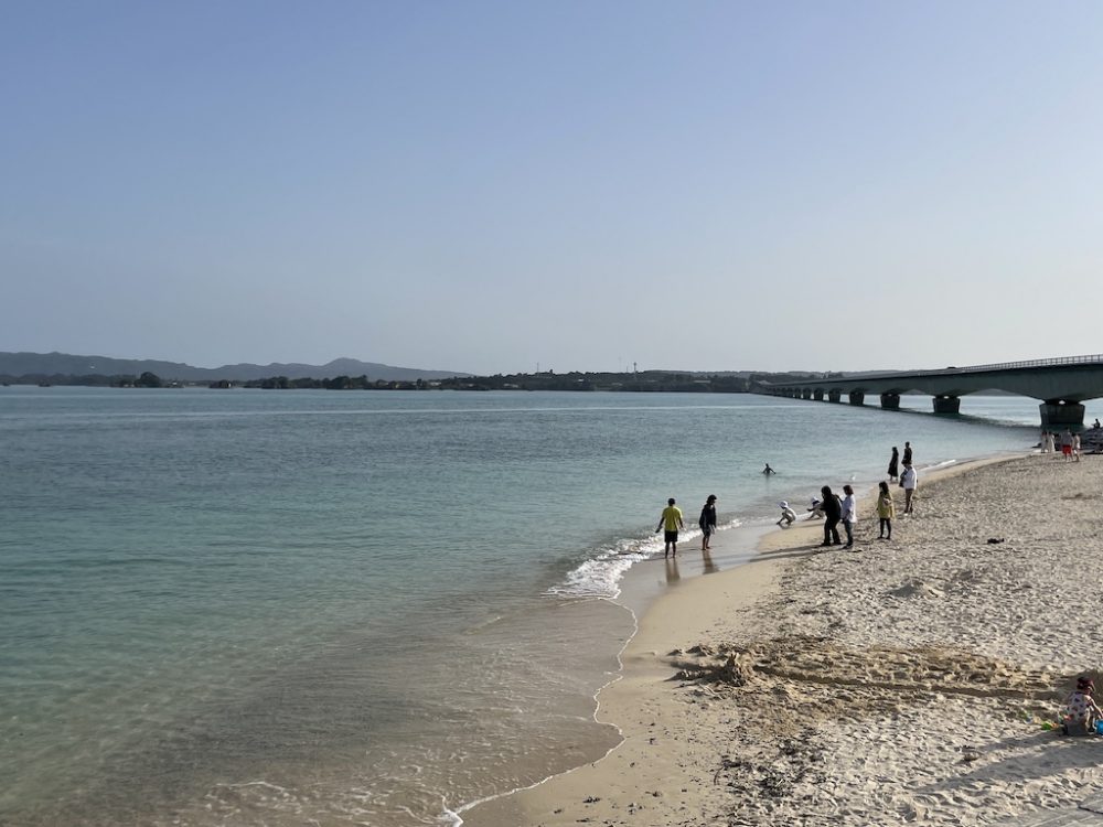 沖縄家族旅行　古宇利島　ビーチ