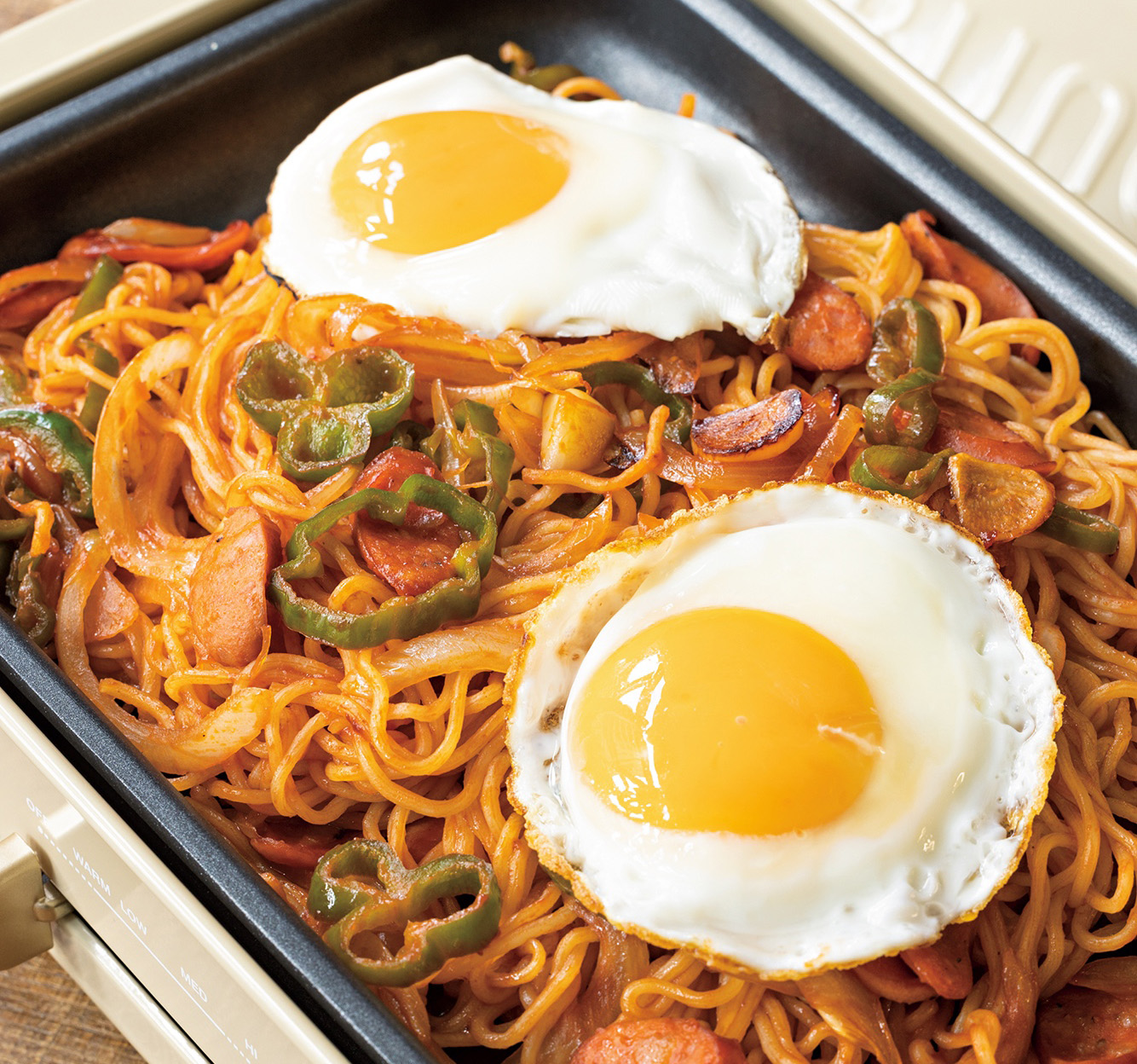 たけだバーベキューさん直伝！ホットプレートで「焼きそばナポリタン