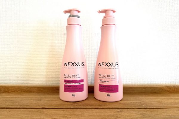 NEXXUS スムース＆マネージャブル シャンプー／トリートメント 440g 各￥1,628