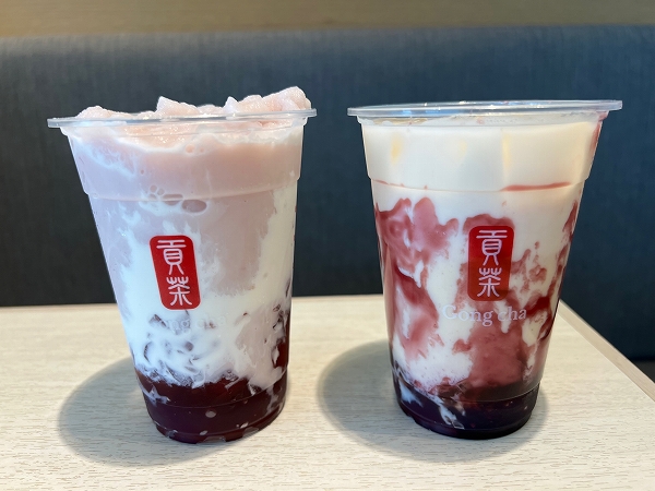 ゴンチャの「じゅわっと巨峰 ミルクティー（ICED）」、「じゅわっと巨峰 フローズンティー」