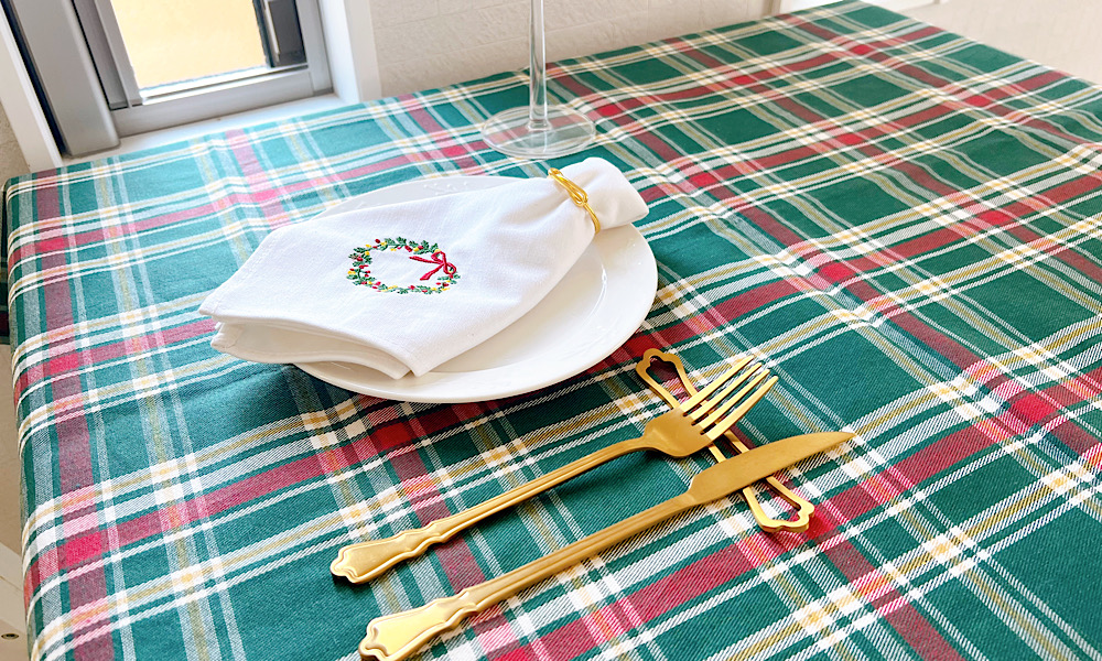 3COINS】自宅で過ごすクリスマスも、スリコのテーブルウェアで特別な