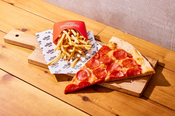 食事メニューではピザが5種類