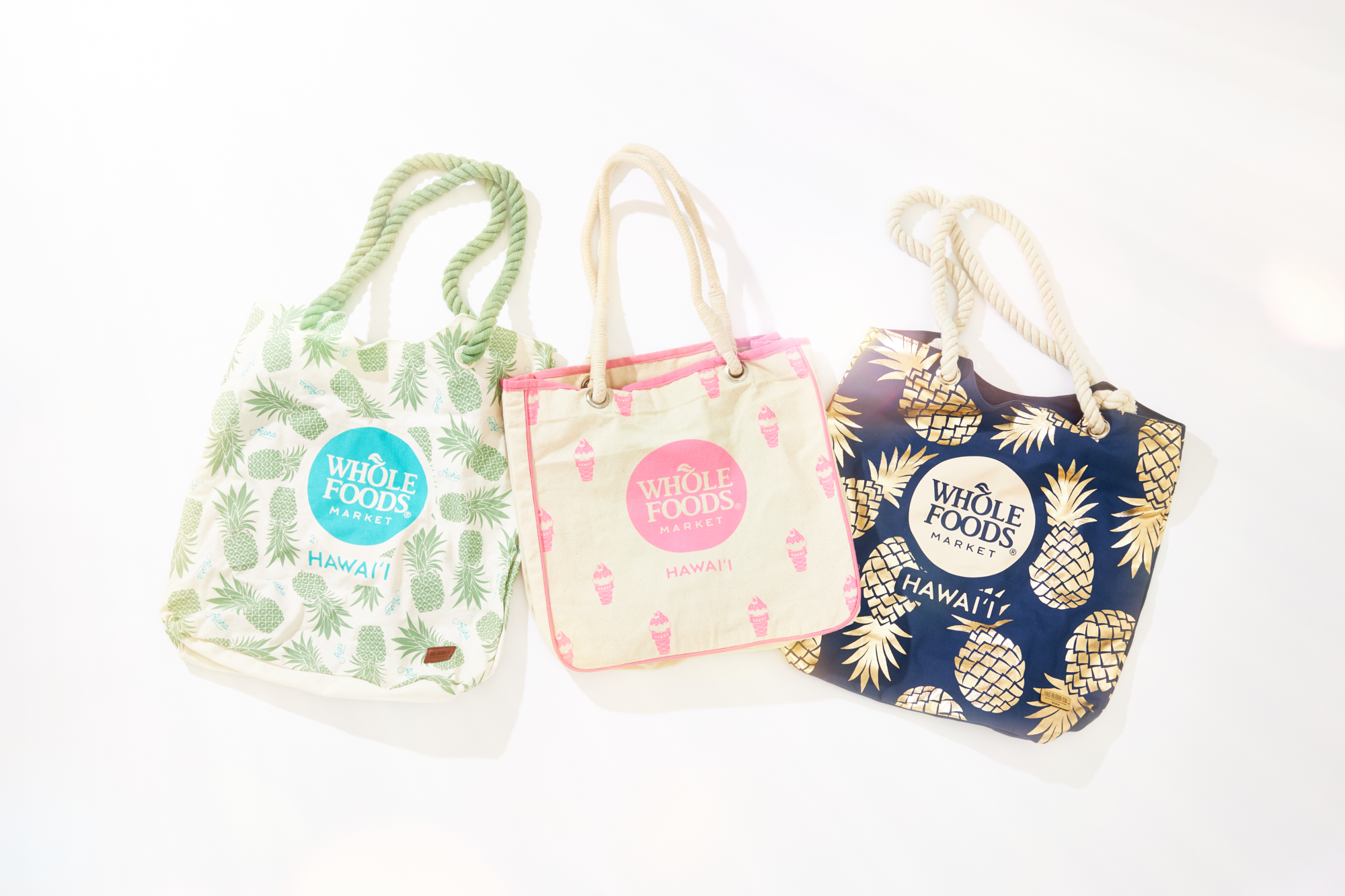 最終値下げ✨ハワイ✨️ 新品軽量＆大容量エコバッグ ホールフーズ ハワイに行ったら必ずゲットしたい！ホールフーズのエコバッグが