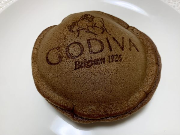 ローソンのGODIVAコラボスイーツ